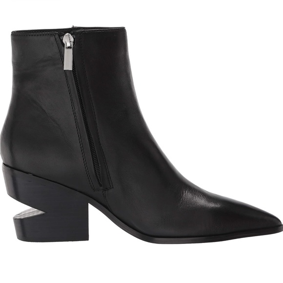 Black Steve Madden Canteen Ankle Boots - Picture 2 of 11